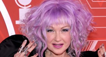 Cyndi Lauper Phone Number, Fanmail Address, Email Id and Contact Details